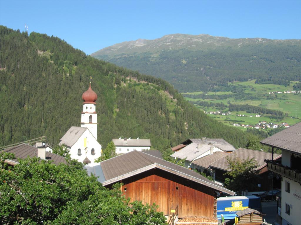 Pepis Ferienwohnungen Inklusive Sommercard Jerzens Rom bilde
